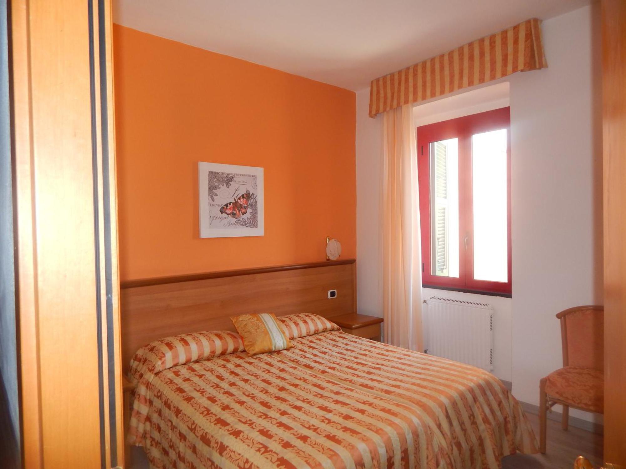 Albergo La Veranda Tavarone Εξωτερικό φωτογραφία